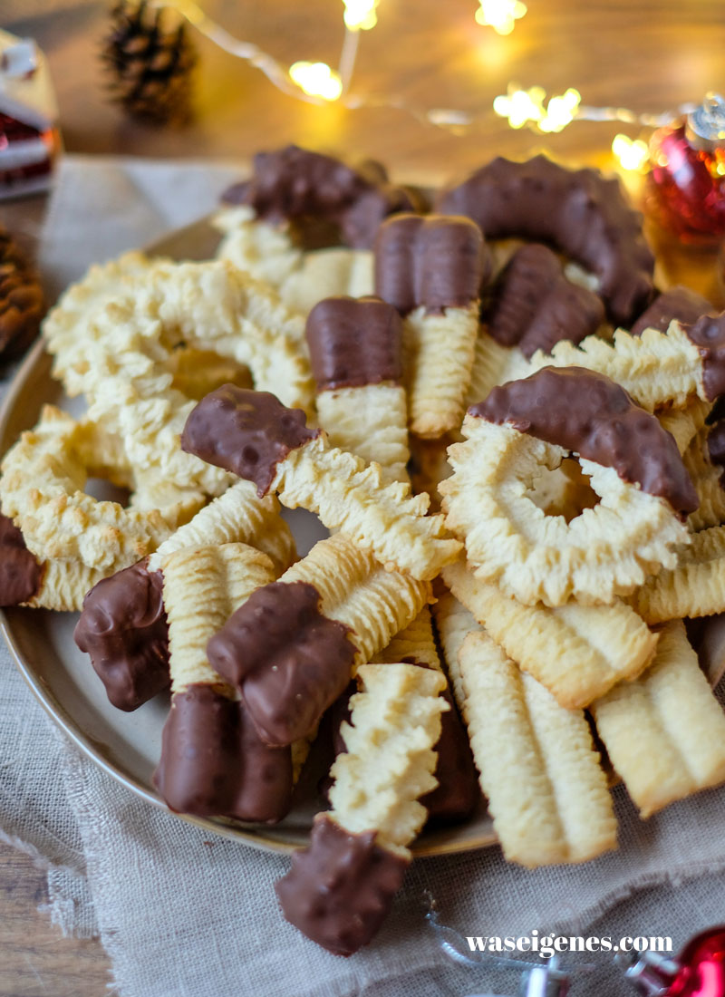 Rezept: Klassisches Spritzgebäck wie von Oma | Weihnachtsplätzchen backen | waseigenes.com