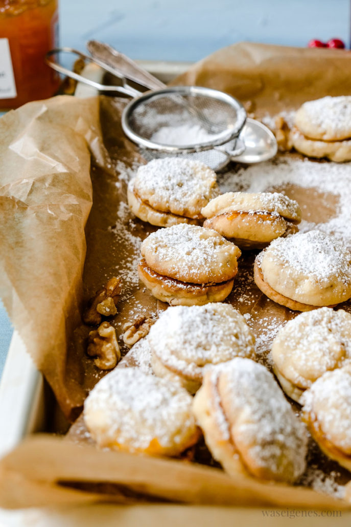 Weihnachtsbäckerei: Rezept für Walnuss Aprikosen Plätzchen