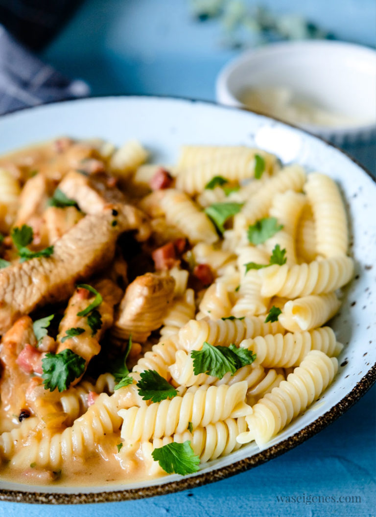 Putengeschnetzeltes mit Nudeln - schnell, einfach, lecker!