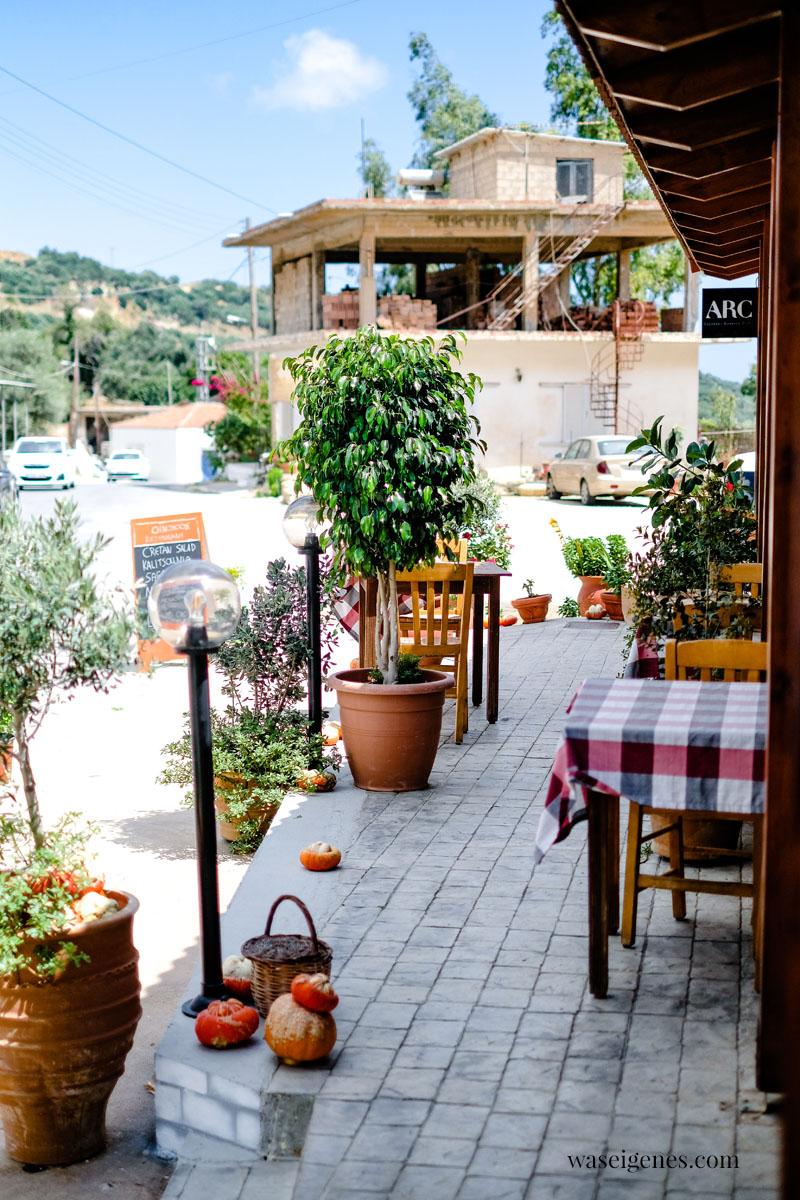 Familienurlaub 2021 - Kreta | Taverne Oinohoos Topolia | waseigenes.com 