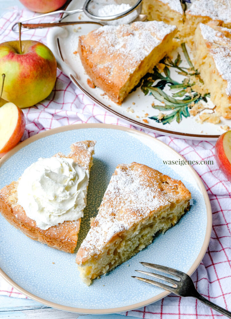 Rezept: Ganz einfacher Apfelkuchen in der Springform gebacken, Was backe ich heute? Einfache und leckere Kuchenrezepte von waseigenes.com