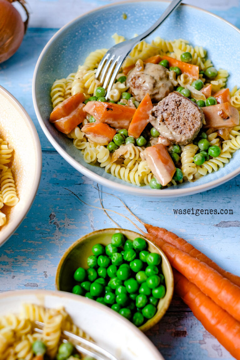 Rezept: Wikingerpfanne - Hackbällchen, Erbsen &amp; Möhren