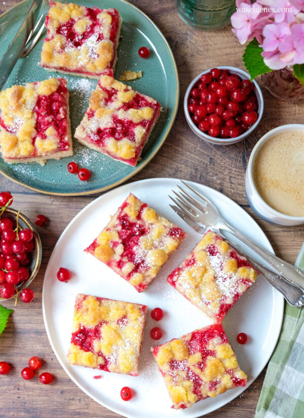 Johannisbeer-Streuselkuchen vom Blech von was eigenes