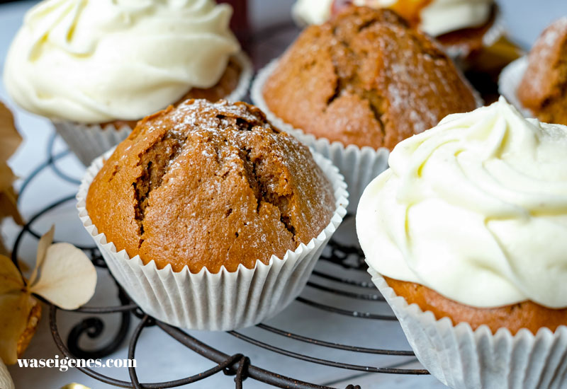 Rezept: Rübenkraut Muffins - saftige Muffins mit Zuckerrübensirup und Buttercreme | waseigenes.com | Was backe ich heute? 